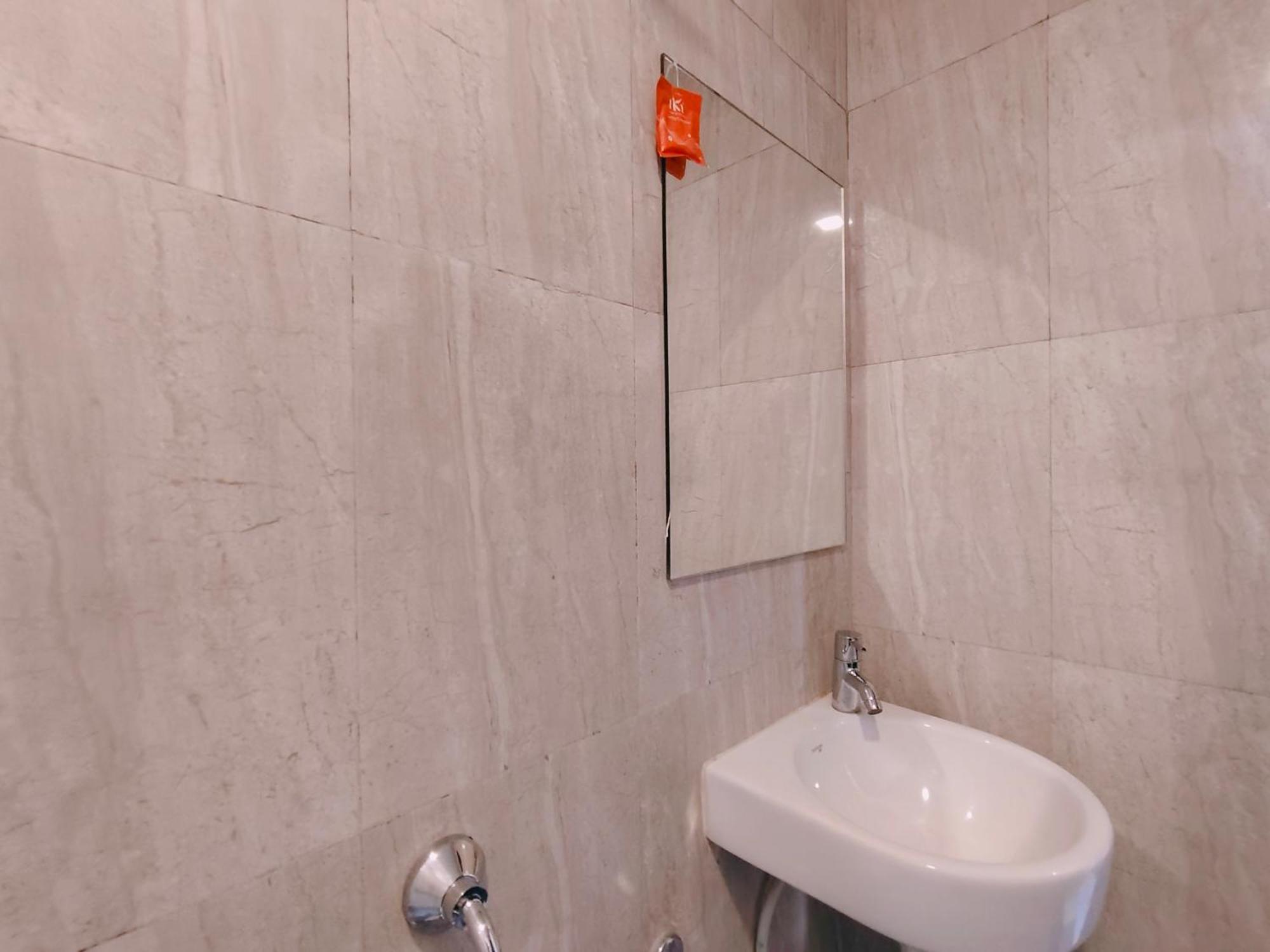Hotel Pragati Inn Ahmednagar Esterno foto